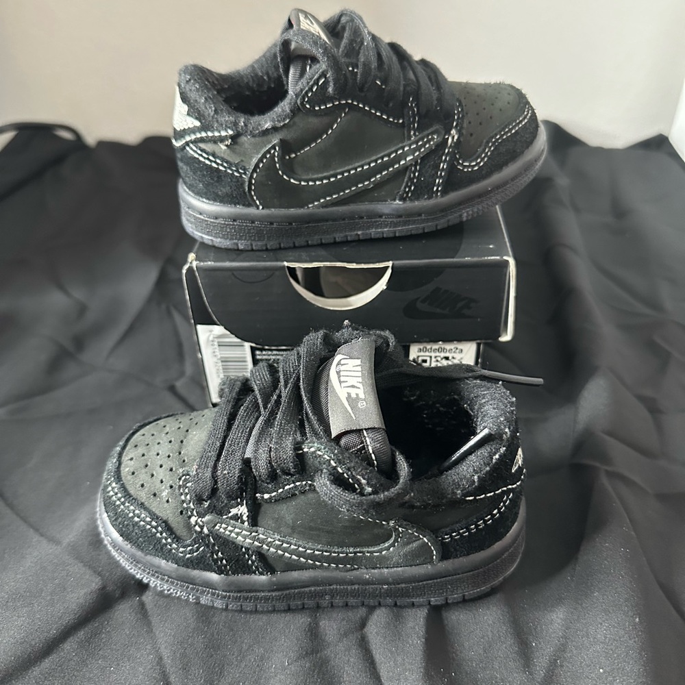 Travis Scott x Air Jordan 1 Retro